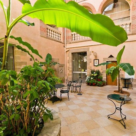 Hotel Montespan Bourbon-lʼArchambault Esterno foto
