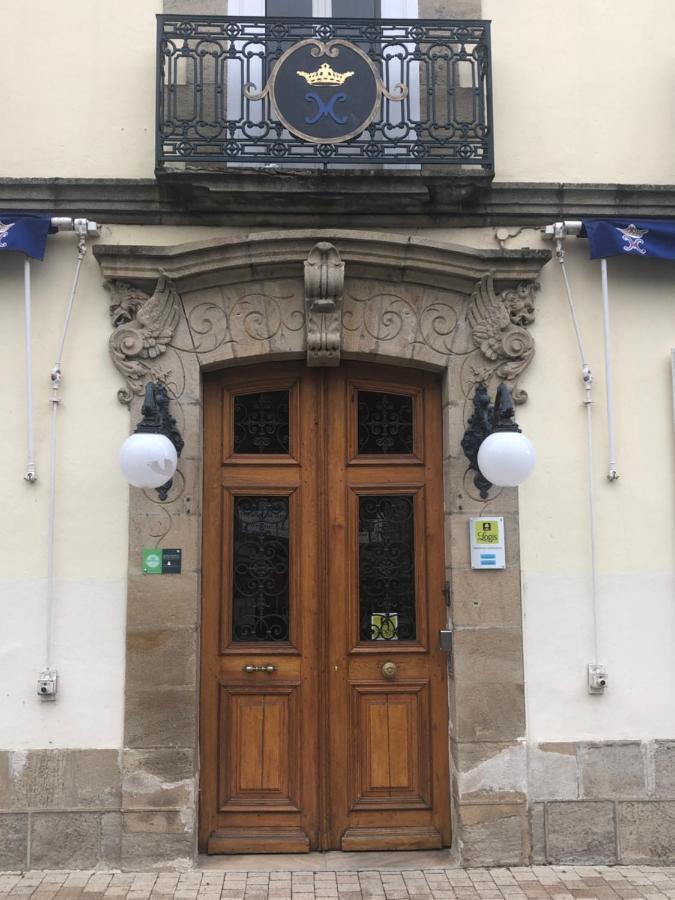 Hotel Montespan Bourbon-lʼArchambault Esterno foto